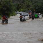 105 viviendas dañadas, 30 zonas incomunicadas en Dominicana